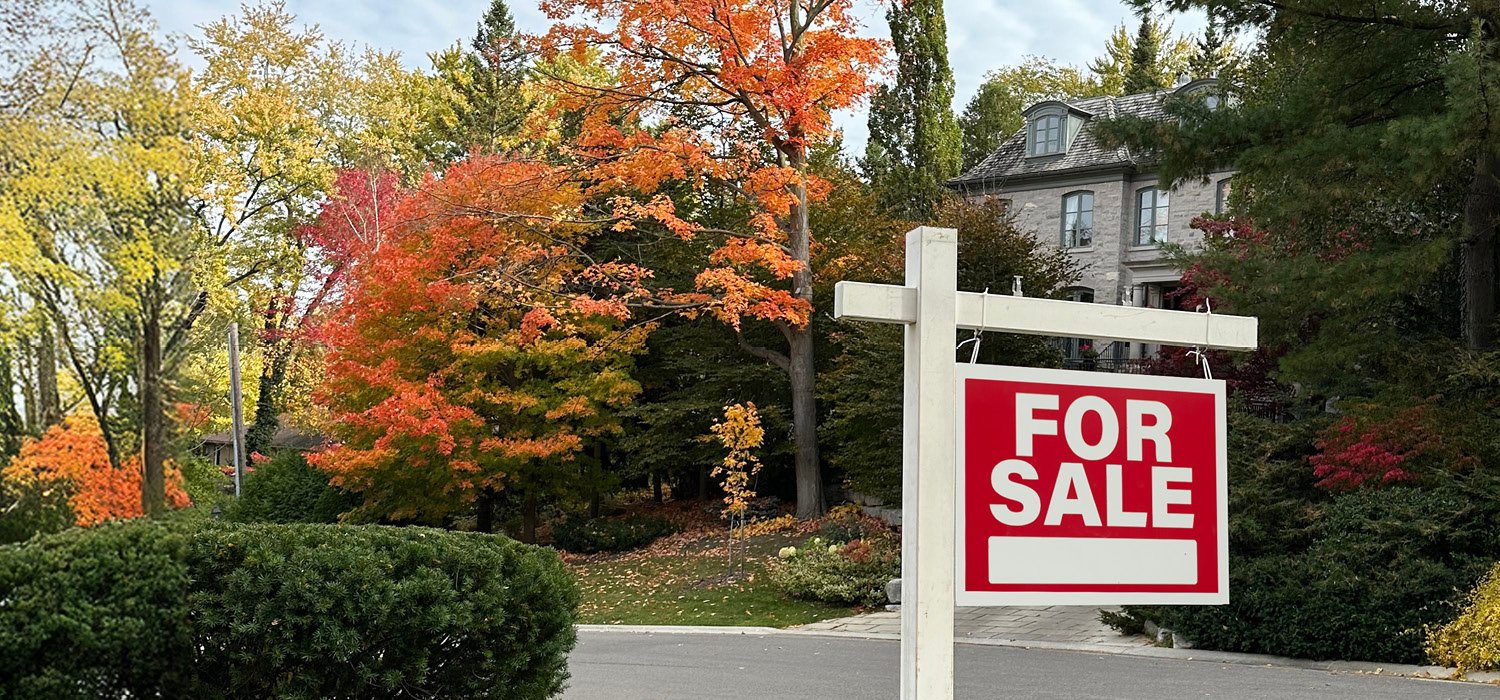 Renting vs. Buying: Is Fall the Right Time to Make a Move?